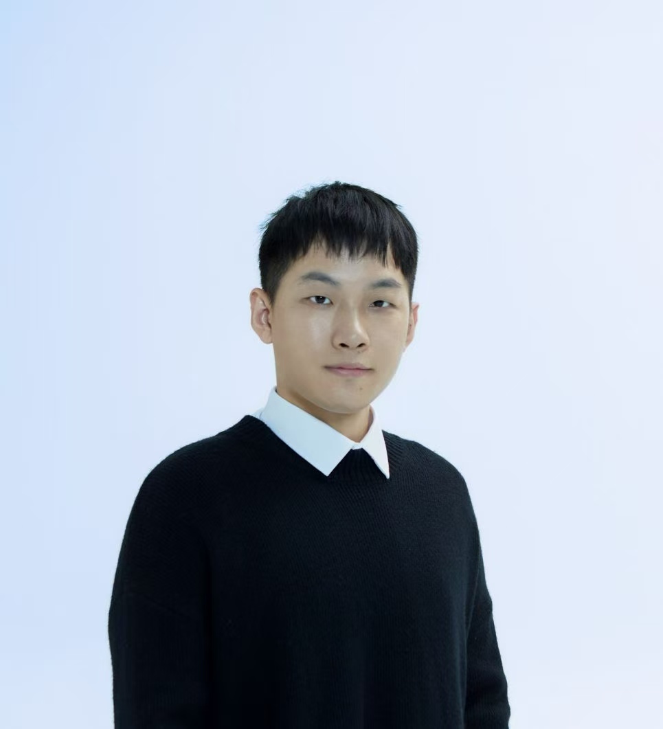 Portrait of Haobo Wang